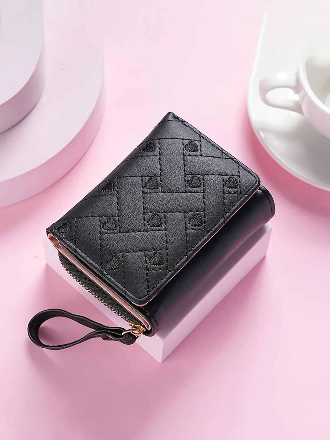 Women's Fashionable Quilted Heart Embroidered Design Short Wallet, Simple Design Pu Leather Zipper Trifold Wallet for Daily Used, Multiple Slots Card