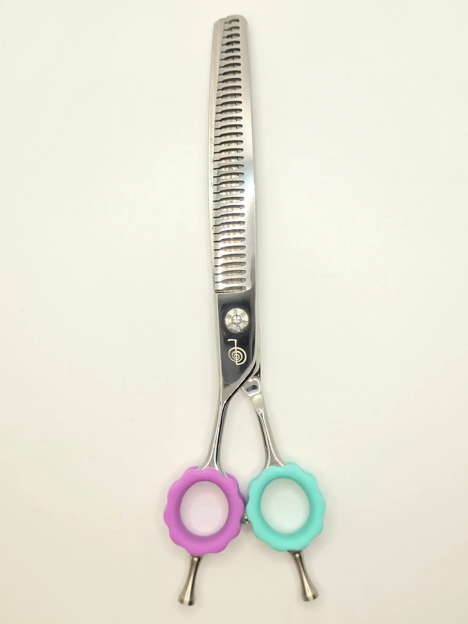 Reiki Shears - Southpaw Curved Blender - Cat The Dog Groomer Signature Collection
