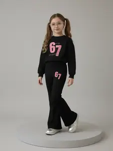 Girls' Sweet Cool Star Letter Number Sweatshirt & Bell Bottoms Set, Casual Fitted, All Seasons, Comfortable Breathable, Clothes Kids