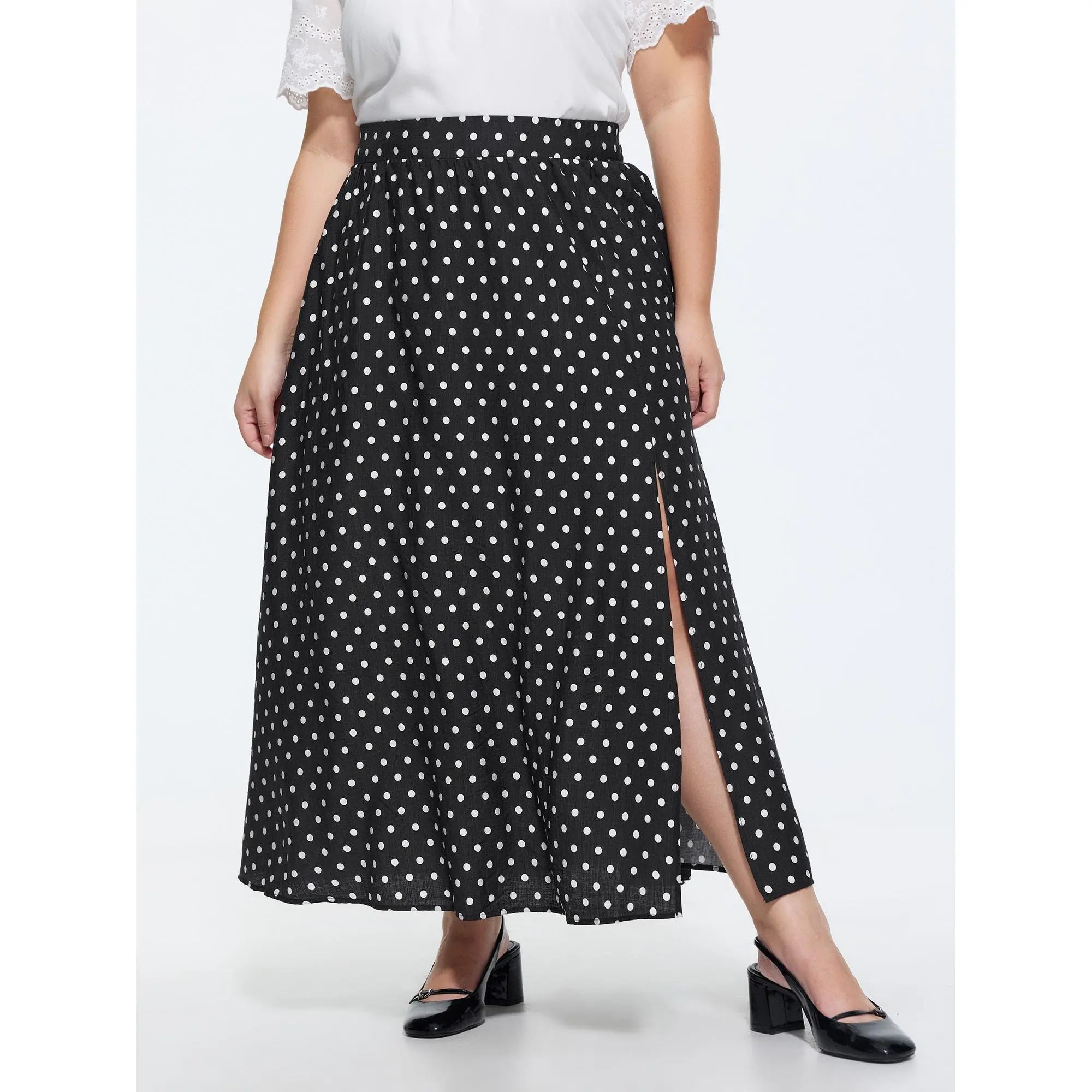 BloomChic Women's Plus Size Timeless Polka Dot Maxi Skirt with Side Pockets, Flowy Rayon and Nylon Fabric, Garment, Lady, Bottom, Fit, Rayon Blend, Multi-Size, Maxi Length, Classic, Cold Wash, Machine Wash, 14-16/1X, 18-20/2X, Non Belt
