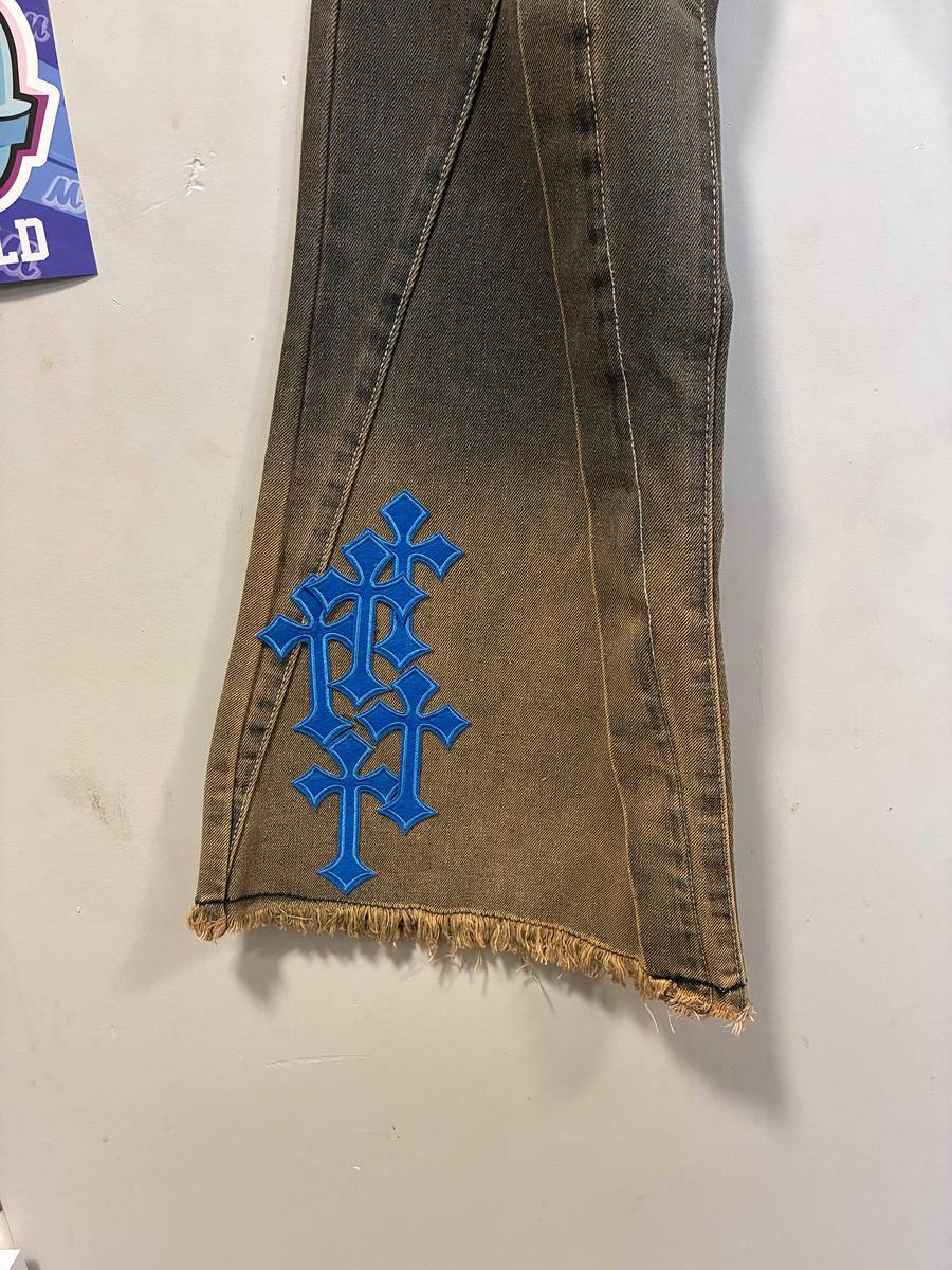 Item: 3pcs glue with tweezer