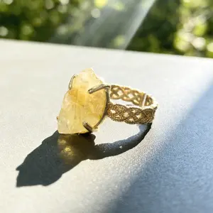 Natural Raw Citrine Ring | Solar Plexus Chakra Healing Stone, Attracts Wealth & Success, Boosts Confidence & Cleanses Negative Energy. Vintage Braided Design. Top choice for daily commutes, office & gifting. Perfect luxury ring for besties & colleagues