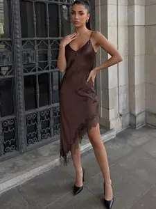 Women's Spring Summer Elegant Chic Lace Patchwork Halter Dress, Sleeveless Solid V-Neck Asymmetric Hem Backless Dress, Vintage Party Style