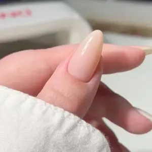 DND DC BLUSH HAZE #2436 Gel and Lacquer Duo nail care nail art sheer nude gel color