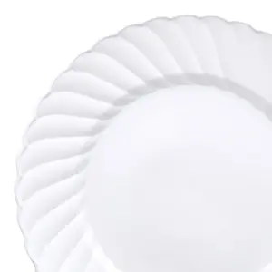 White Flair Plastic Appetizer/Salad Plates (7.5")