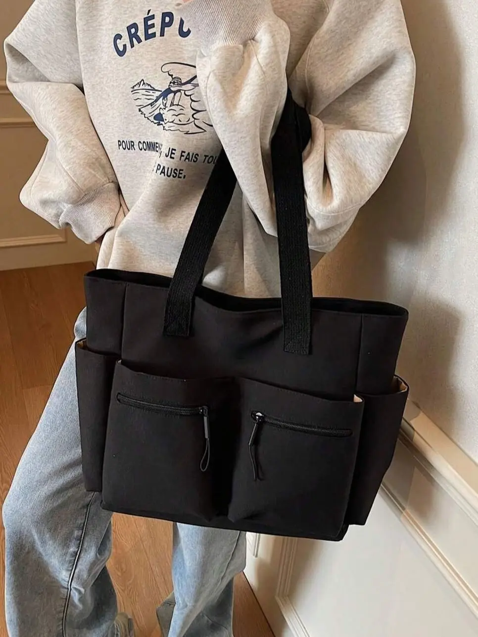 Large Capacity Nylon Tote Bag Multi Pocket Shoulder Bag For Travel School And Daily Commute