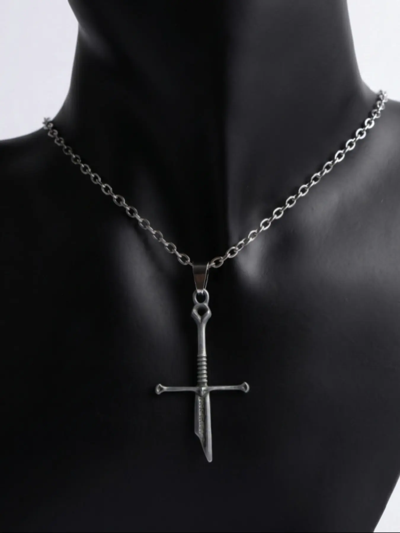 Lord of the Rings necklace, Nasir Holy Sword, Aragon broken sword pendant necklace, eco-friendly accessory, Gothic Jewelry