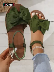 New large-size women's round-toe flat sandals with bow decoration, elastic back, slip-on design, suitable for outdoor wear, stylish, simple, comfortable, lightweight, and suitable for daily commuting