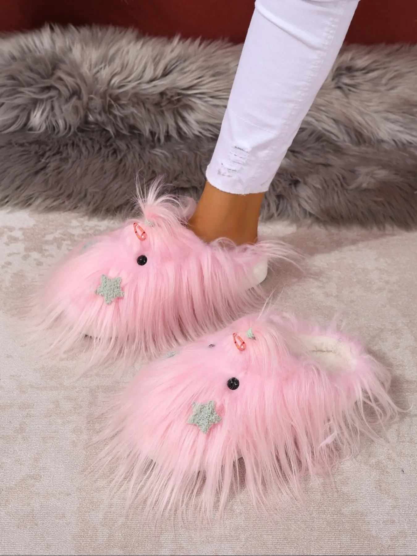Cute Plush Chicken Slippers, Adorable Design, Warm Fuzzy Material, Star Eye Decor, Casual Home Wear, Fall & Winter Fashion