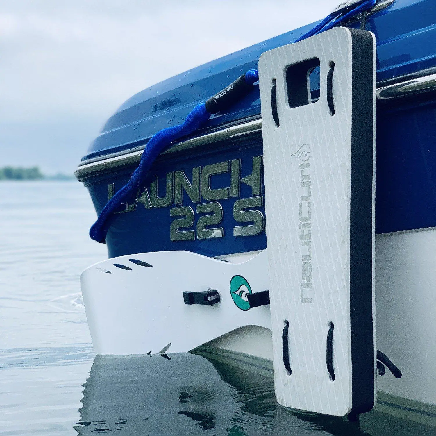 NautiFender - Flat Boat Fender Outboard Vehicle NautiFender - Flat Boat Fender Outboard Vehicle