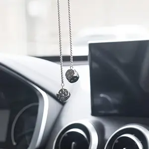 [Small Dice  Pendant Accessory] Creative Dice  Pendant, Exquisite Rearview Mirror Pendant, Add A Touch Of Style To Your , Make The Driving Time Better Small Accessories Car