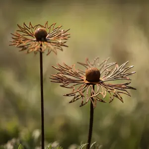 1 piece Metal Art Sculpture- CornflowerSilhouette Garden Decor, Suitable for garden, courtyard, lawn art decoration, Outdoor Plant Statues, Lawn & Holiday Decoration, Garden Accessories