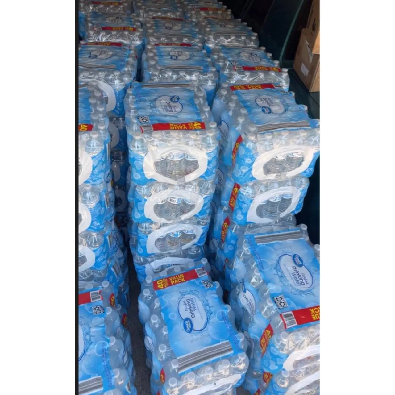 Pure Water Bottles - 40-Pack of 16.9 oz Bottles, Ideal for Home & Office Use, Refreshing & Hydrating, Perfect for Daily Consumption
