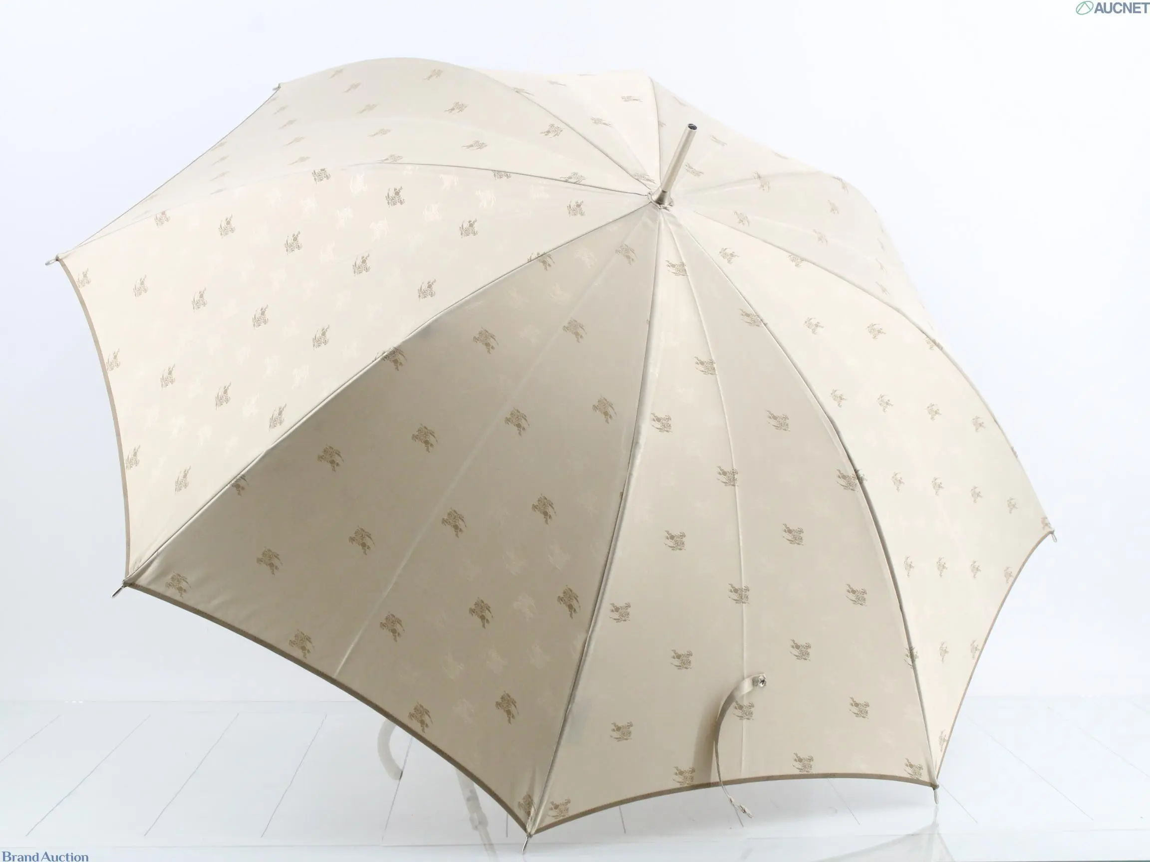Pre-owned Burberry Long Umbrella with Classic Logo Pattern for Everyday Use Cream Color, Durable Design