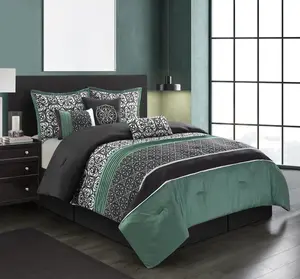 Roxanne 7-Piece Comforter Set, Green/Black