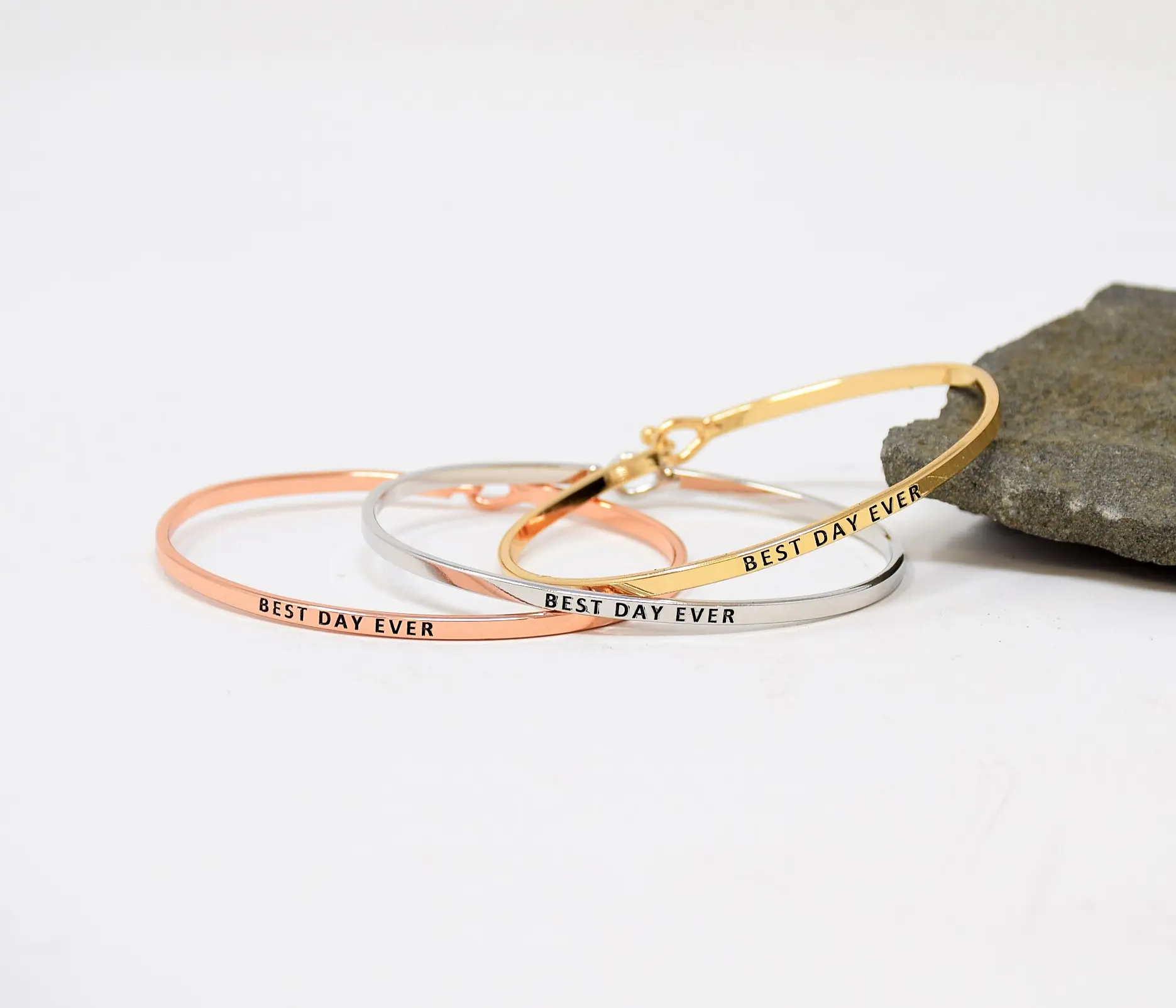 BEST DAY EVER | Inspired Message Engraved Simple Bangle Bracelet | Anniversary, Birthday, Christening, Christmas, Confirmation/Communion, Engagement, Father's Day, Graduation, Mother's Day, Valentine's Day, Wedding