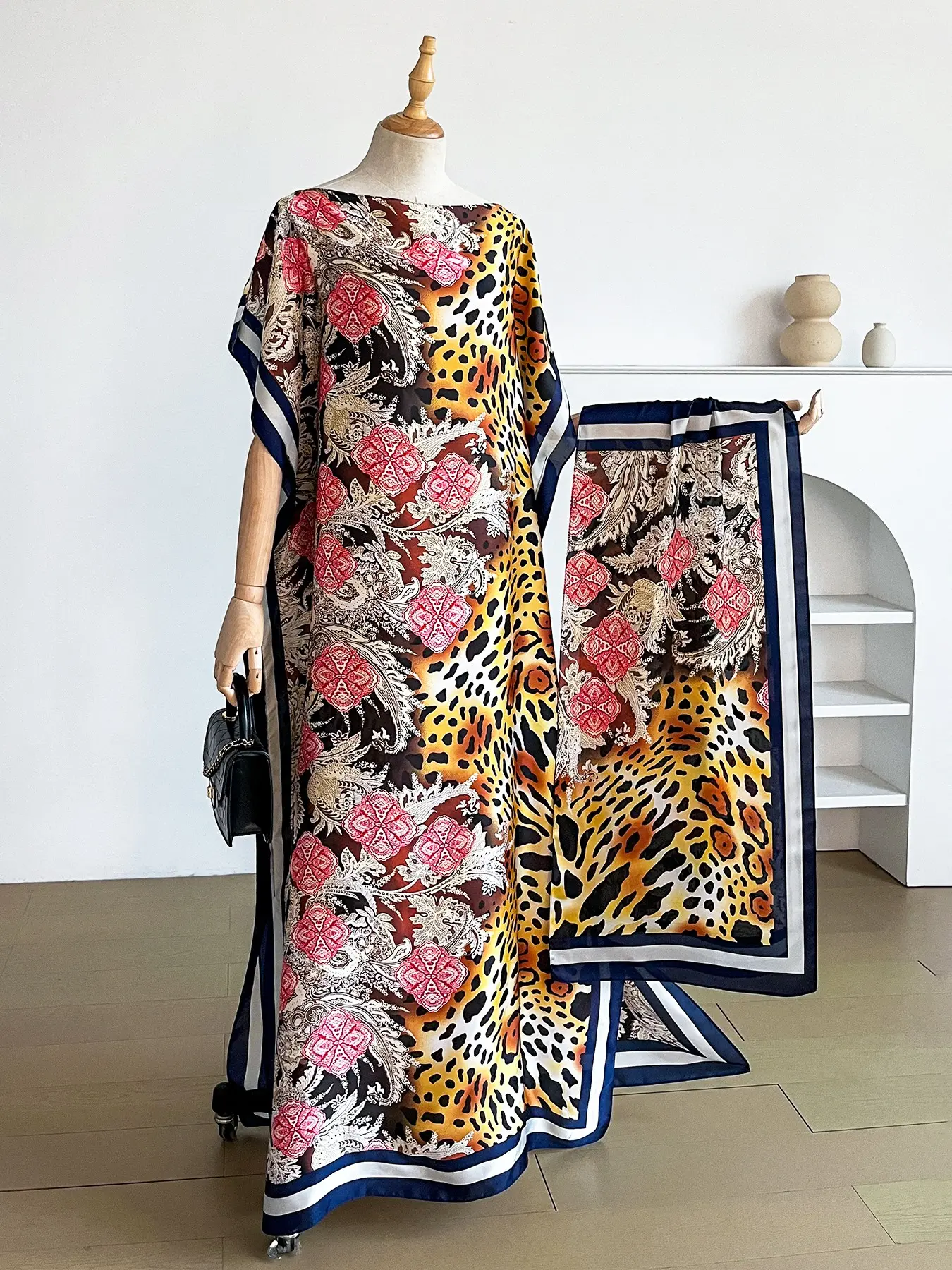 2-Piece Boho Style Set, Elegant Leopard Print Robe & Scarf, Sun Protection Silk Scarf, Women's Beachwear, All Seasons
