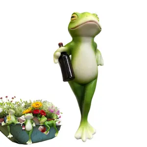 Cute Resin Frog Figurine for Home Decor – Funny Desk & Shelf Decoration, Adorable Frog Statue for Office, Apartment, Bedroom Aesthetic, Cozy Room Styling, Unique Gift Idea for Frog Lovers and Home Decor Fans