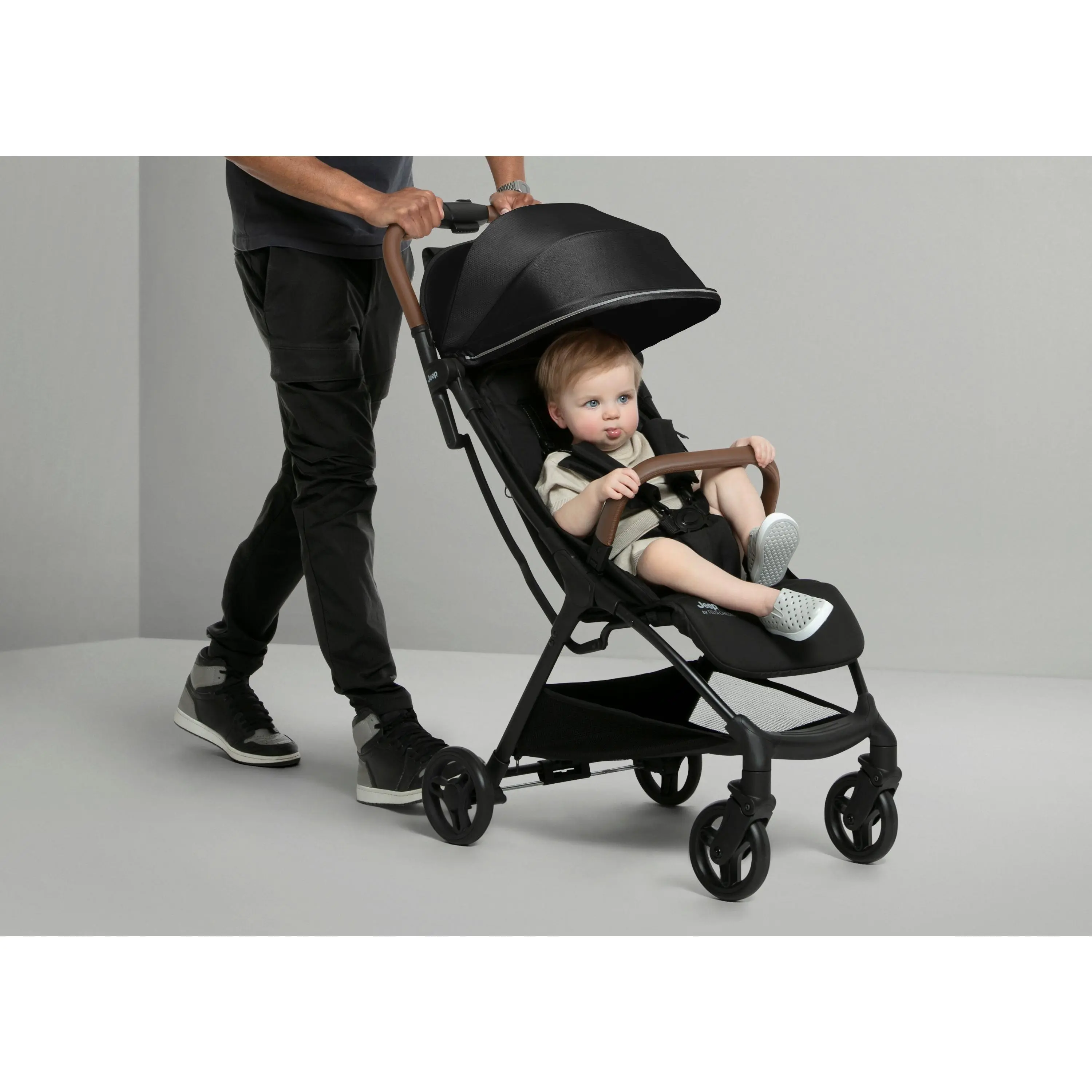 Jeep Altitude Compact Everyday & Travel Stroller Jeep Altitude Compact Everyday & Travel Stroller