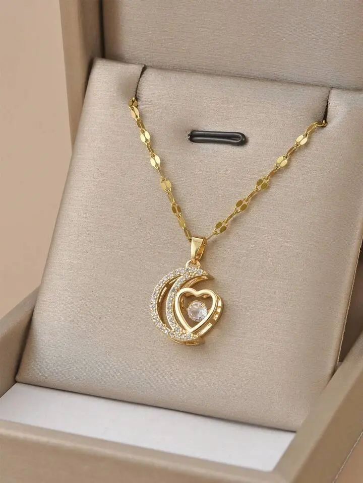 1pc Fashionable & Elegant Luxury Heart Zirconia 18K Gold Stainless Steel Necklace For Women with Sparkling Zirconia Heart Pendant