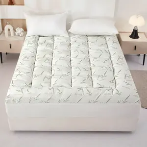 BoveLink Natural Bamboo Fiber Bed Mattress Cover Breathable Comfortable Soft Durable for Any Bed Natural Comfort Layer