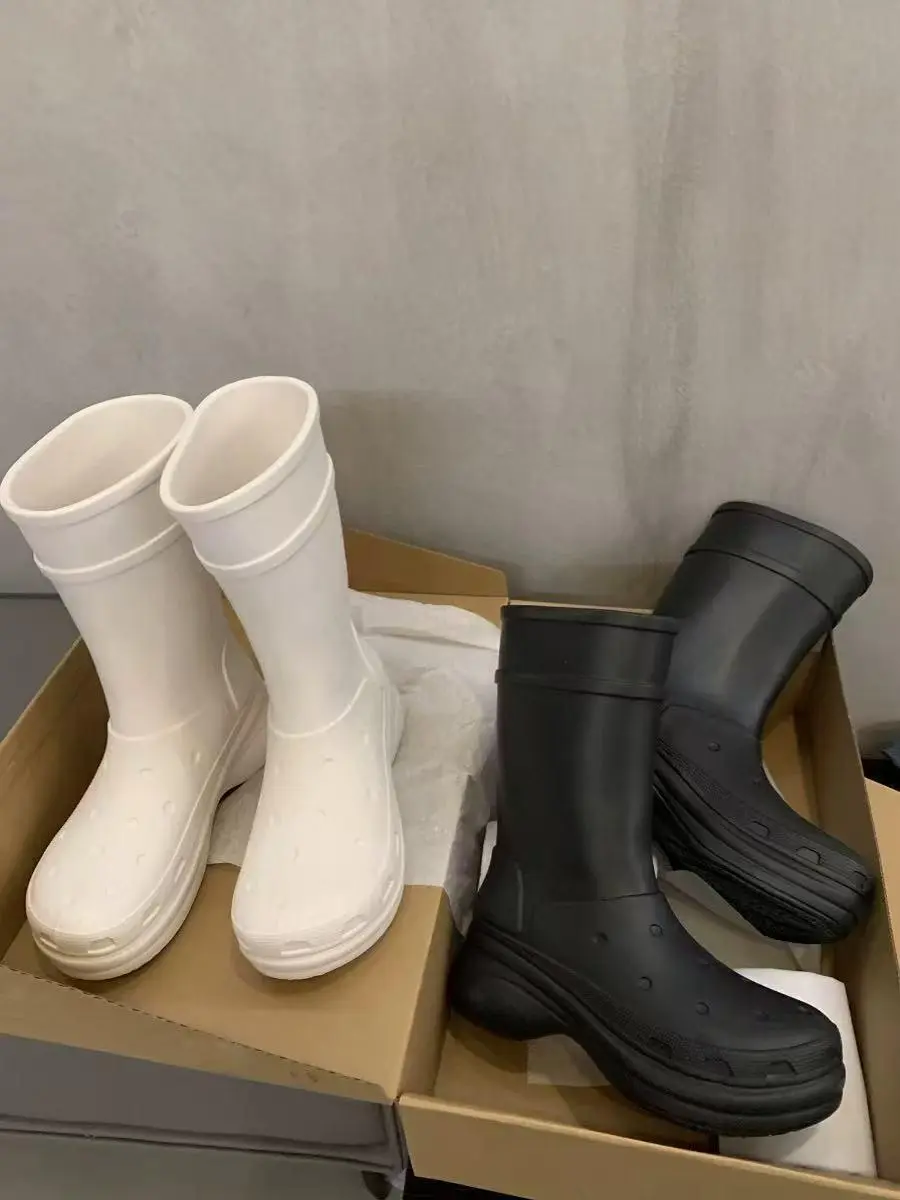 Dad shoes Skiing series height increase thick sole ski shoes Skiing series height increase thick sole ski shoes 3XL worn-out and plush chunky shoes detachable ice claws
