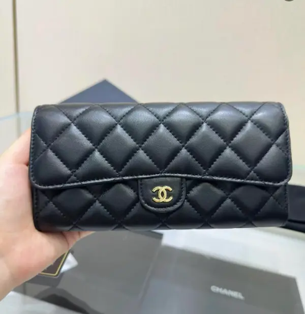 Pre-owned CHANEL Classic Long Flap Wallet, Black Lambskin Leather, Glod Hardware