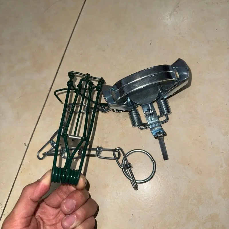 1 Set Includes Two Spring Clips, Suitable for Farm, Outdoor, and Home Mouse Traps, Hardware Spring Clips and Industrial Mouse Trap Parts