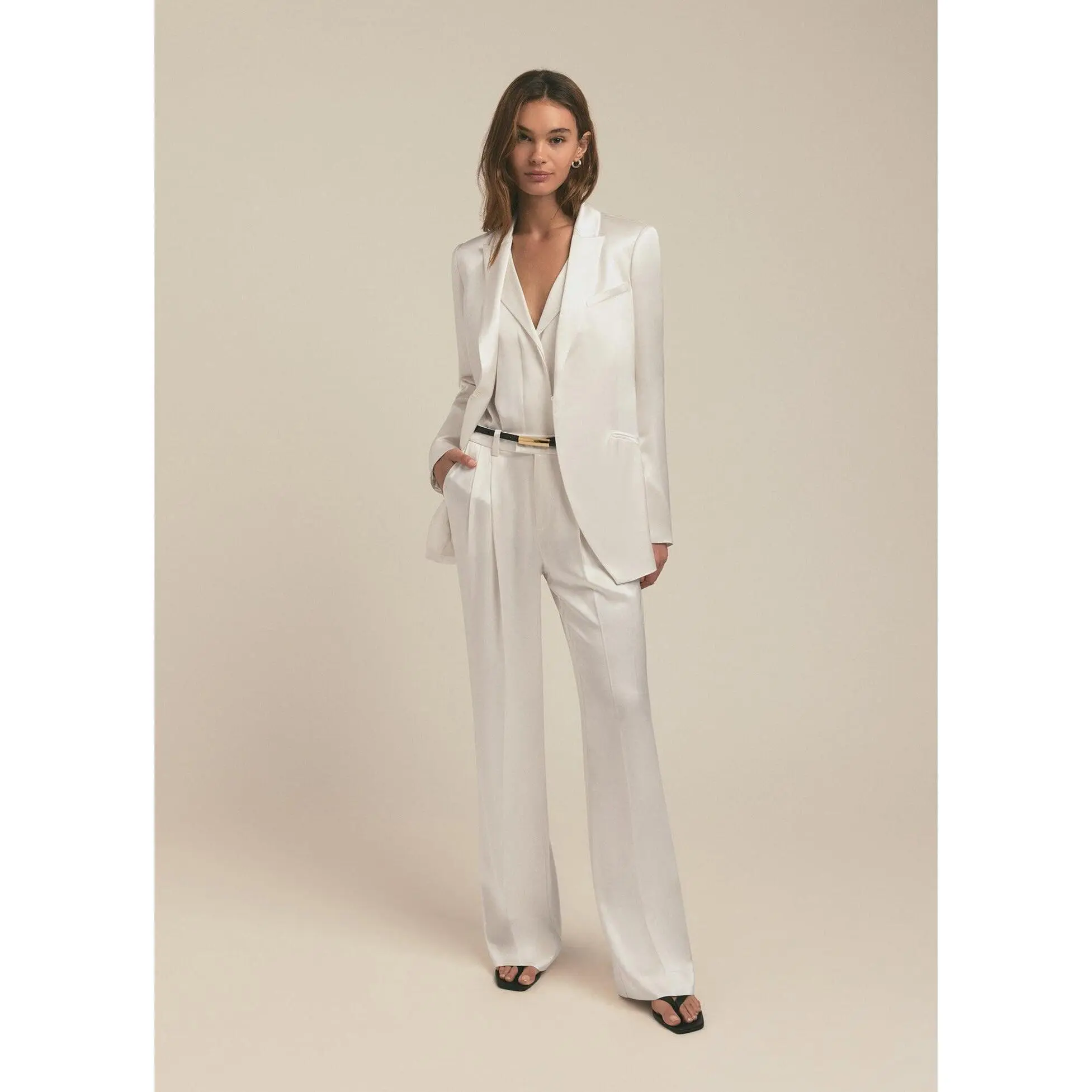 THE SATIN BLAZER THE SATIN BLAZER