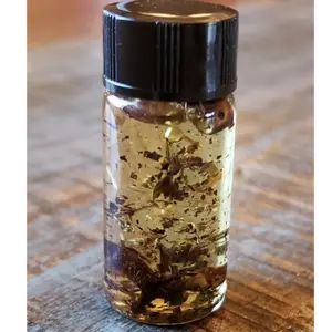 LOVE ME! - Oil for Hoodoo, Voodoo, Wicca & Pagan Divination