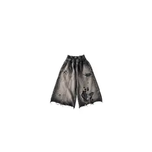 3/4 Snakeskin Patch Shorts