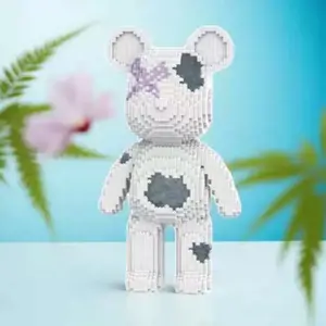 Multicolor Crystal Broken Bear, Bear Building Blocks, 3D Model Assembly Animal Character Decor, Halloween Indoor Decoration Gift