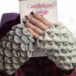Dragonscale Fingerless Gloves "Argentum" - Soft Ombre Yarn, Hand-Stitched, Machine Washable, Perfect for Cold Weather
