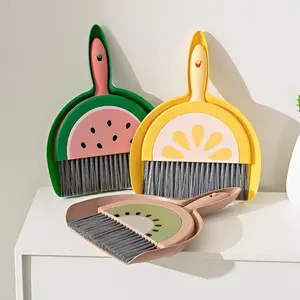 Desktop Mini Broom Set Table Sweeping Tool Small Broom