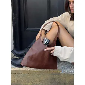 Patty Shoulder Bag Brown