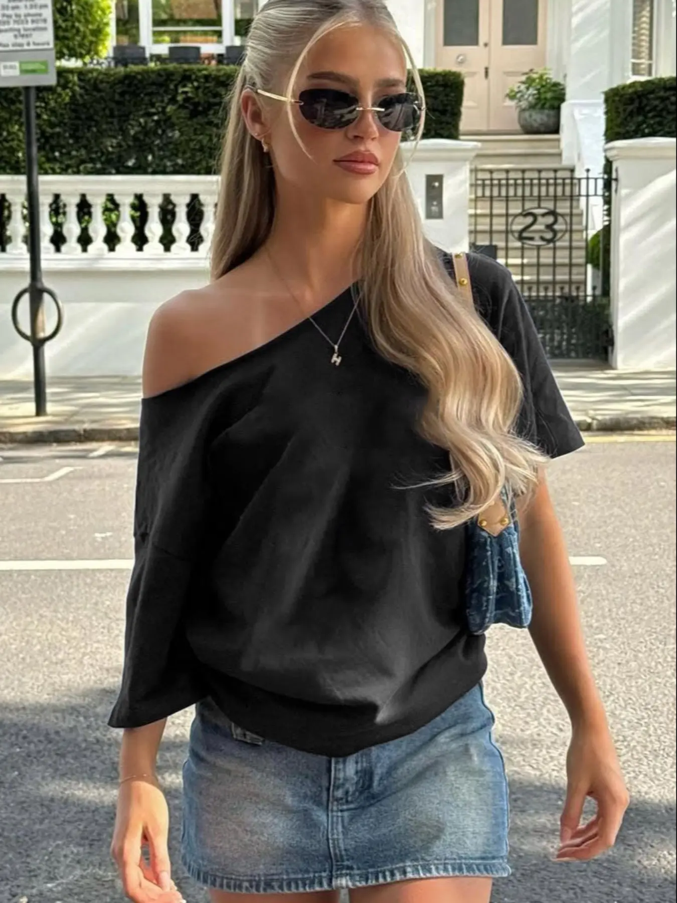 Women's Summer Plain Solid Casual Basic Loose Fit Asymmetrical Shoulder Short Sleeve T-Shirt, Comfortable Daily Wear Top, Casual Everyday Tops, Stylish, Minimalist and Versatile, Asymmetrical Design, Womenswear