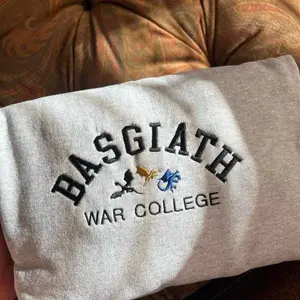 EMBROIDERED Basgiath War College Sweatshirt, Fourth Wing Shirt, Bookish Hoodie, Fourth Wing Shirt, Violet Sorrengail Sweatshirt