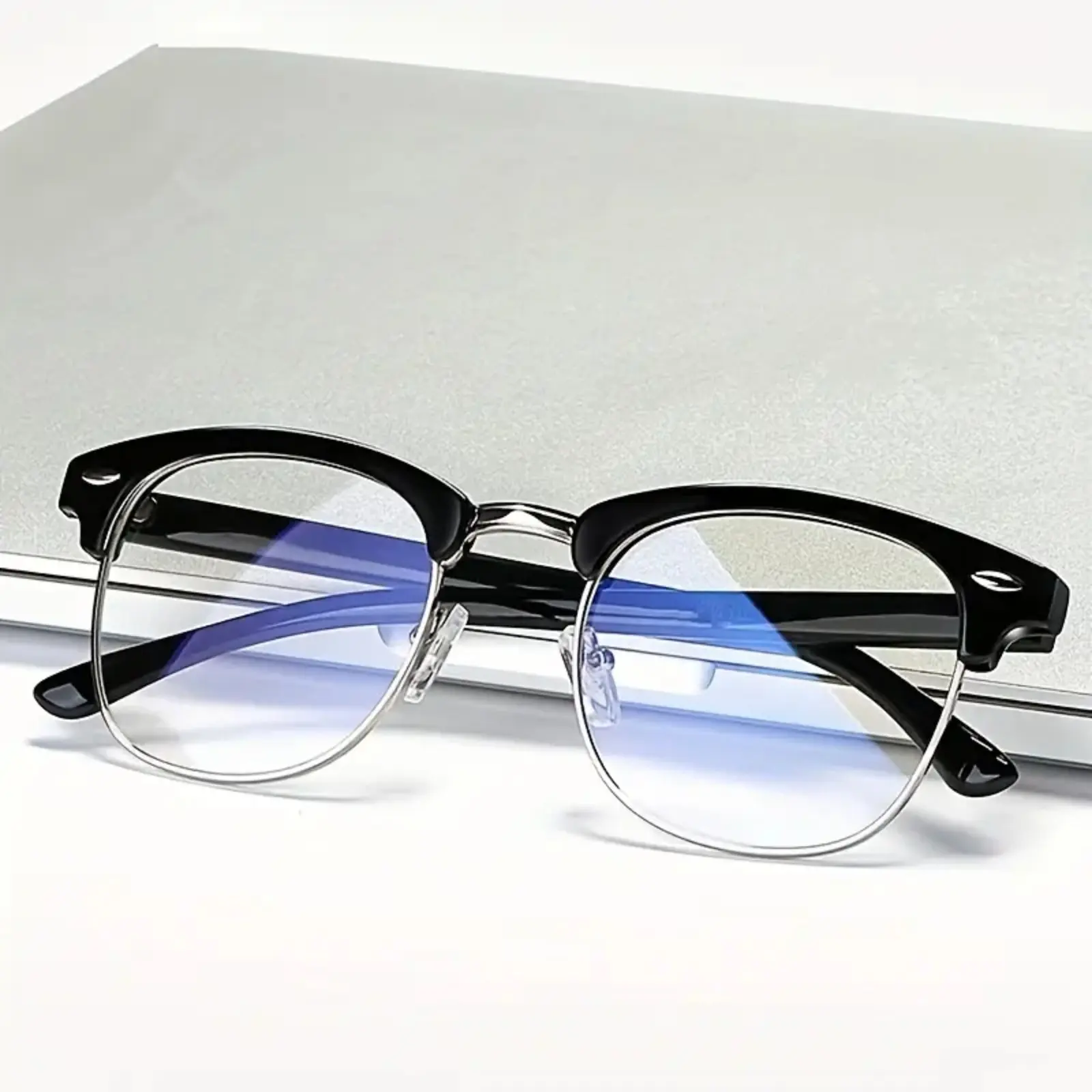 Anti-Blue Light Glasses - Black Metal Frame Anti-Eye Strain Lens, Modern Y2K Computer Glasses for Men & Women, Lightweight Metal Frame Eyewear, Compatible with Smartphones, Tablets, Laptops - Office, Gaming & Everyday Use