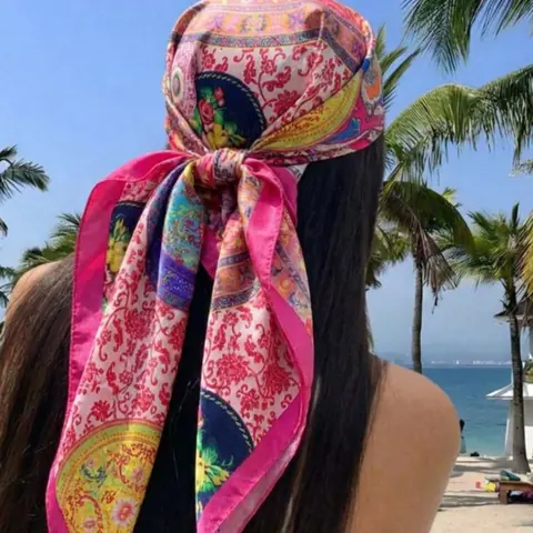 Boho Style Silk Scarf Fashion Headscarf Square Scarves, Bohemian Charm Spring Summer New Arrival 90cm Square Shawl, Vintage Print Headscarves Versatile Rose Decoration