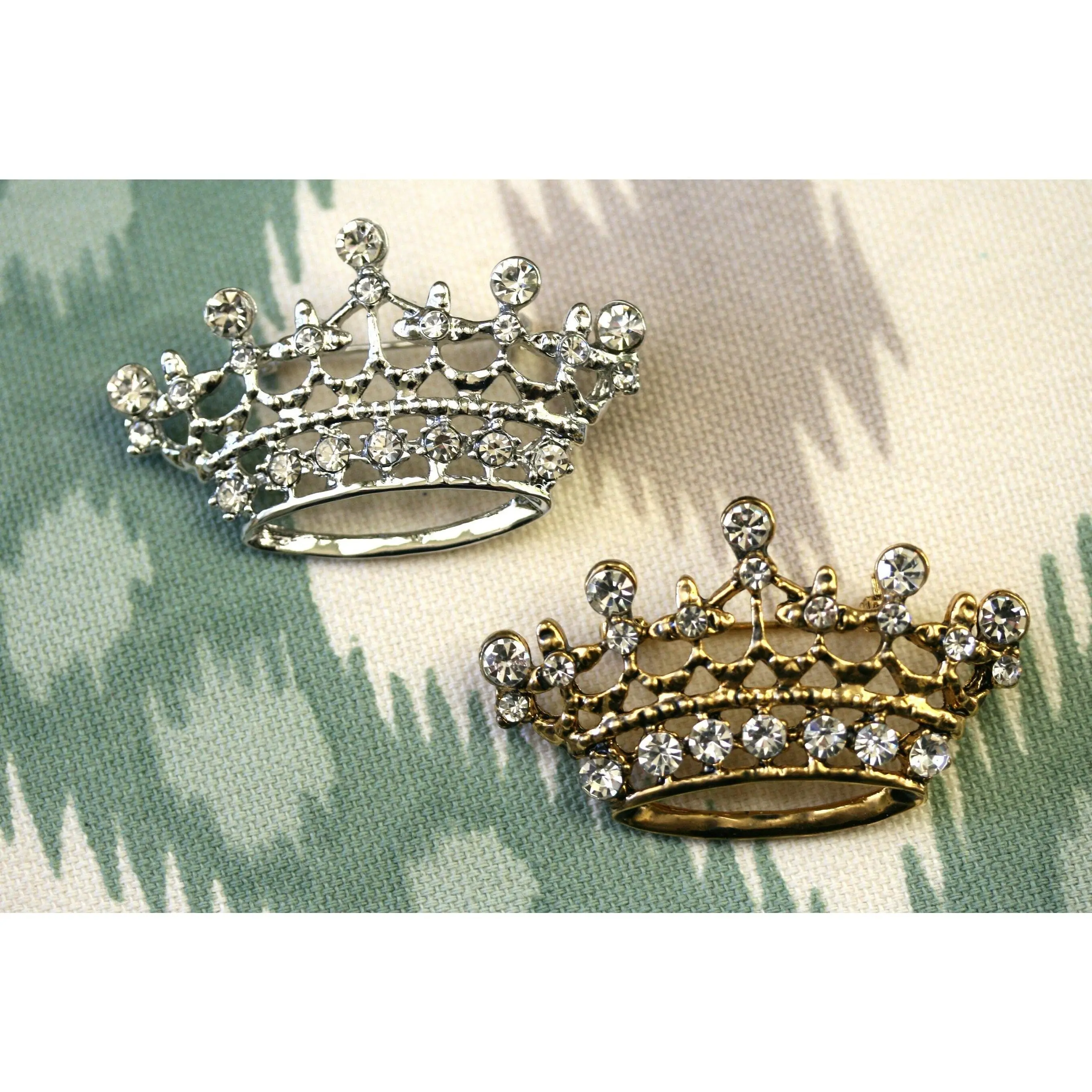 Women's Vintage Royal Crown Brooch - 2″ Wide Pave Silver/Antique Gold Crystal Rhinestone Lapel Pin, Fashion Clothes Accessory for Mother’s Day Gift, Birthday, Religious Events, Women's Clothes, Dresses For Women