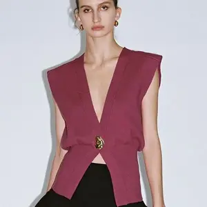 URBAN REVIVO Women's Lady Clothes Knitted Vest Blazer Cardigan - V Neck, Statement Buckle, Edgy Elegant Sleeveless, Casual Comfy for Style-Focused Outfits summerwins,summerwins