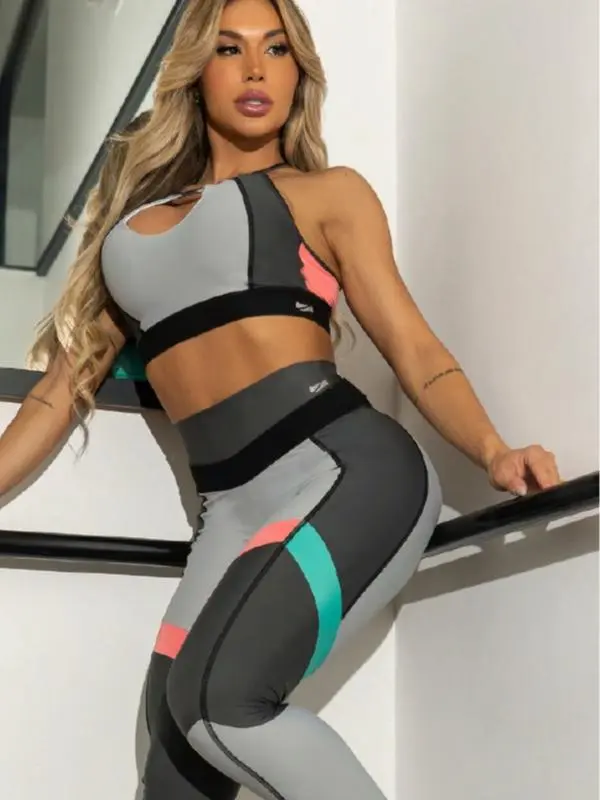 ColorBlock Sculpt Set – Gray, Coral & Teal Activewear by ZNG