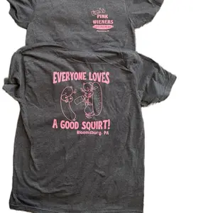 Everybody Loves A Good Squirt funny tshirt hot dog Em’s Pink Wieners hotdog cart