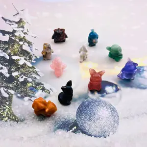 [Magic Crystal] 3.5cm/1.38inch Exquisite Natural Crystal Carvings (Random Material), Crystal Engraved Pieces, Carves, Jewelry, Gem, 2024, Cartoon, Rabbit, Egg, Easter, Animal, Pokemon, Dragon Head, Skull, Angel, Unicorn, Torch, So Cute, Gift, Halloween