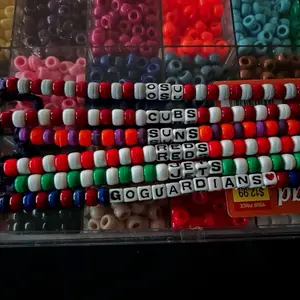 Ladyqueenlizziebeadsjewelry Customizable Team Colors Sports Fan Keychains Bulk Orders at $5 Each for Fans