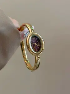 Elegant Vintage Quartz Simulated Watch Bracelet, Geometric Fashion Accessory, Perfect Gift for Birthdays and Holidays, Women's Jewelry