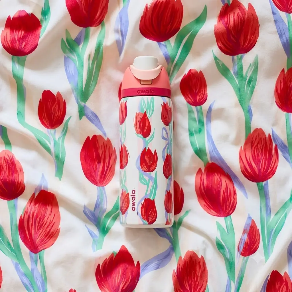 Owala Tulip Garden 32oz FreeSip Insulated Water Bottle, Red Floral Print Leak-Resistant Tumbler for Everyday Use