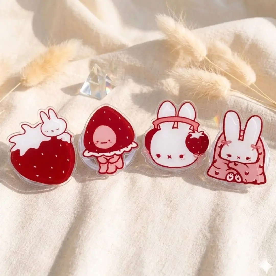 Cute Strawberry Bunny Acrylic Phone Grip - Kawaii Aesthetic Griptok Holder for Smartphone, Perfect Gift for Rabbit Lovers