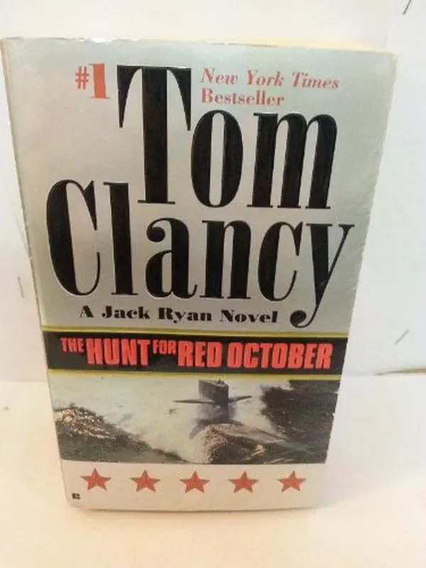 USED Book - The Hunt for Red October (Jack Ryan) by Tom Clancy (Unknown) - english