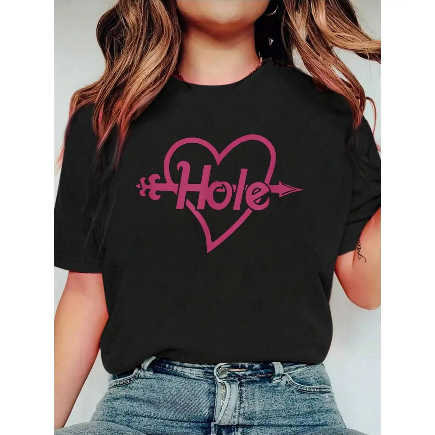 Hole - Arrow In Heart Logo T-Shirt Print Crew Neck Casual T-Shirt Short Sleeve Sports Top. Smart CasualStreet Style Women's Clothing graphic tees women crop tops summer outfits for women summer tops T-Shirt